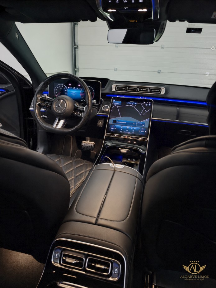 Algarve Limos Mercedes-Benz S-Class cockpit with central touchscreen