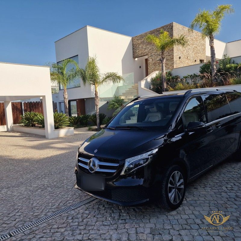Algarve Limos Mercedes V-Class collecting guests at a private villa in the Algarve
