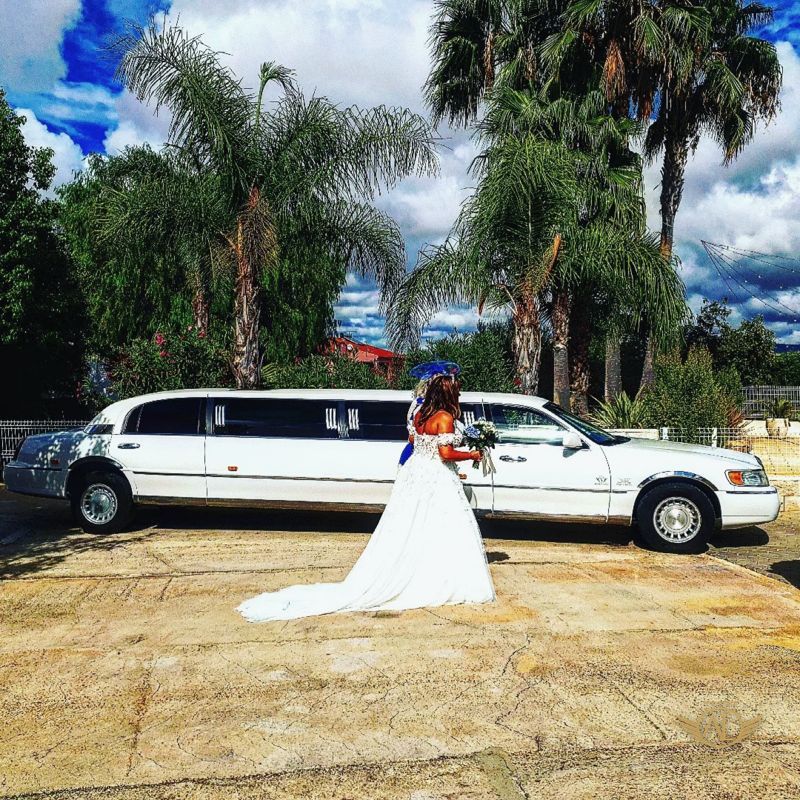 Bride arriving at her wedding by Algarve Limos stretch limousine